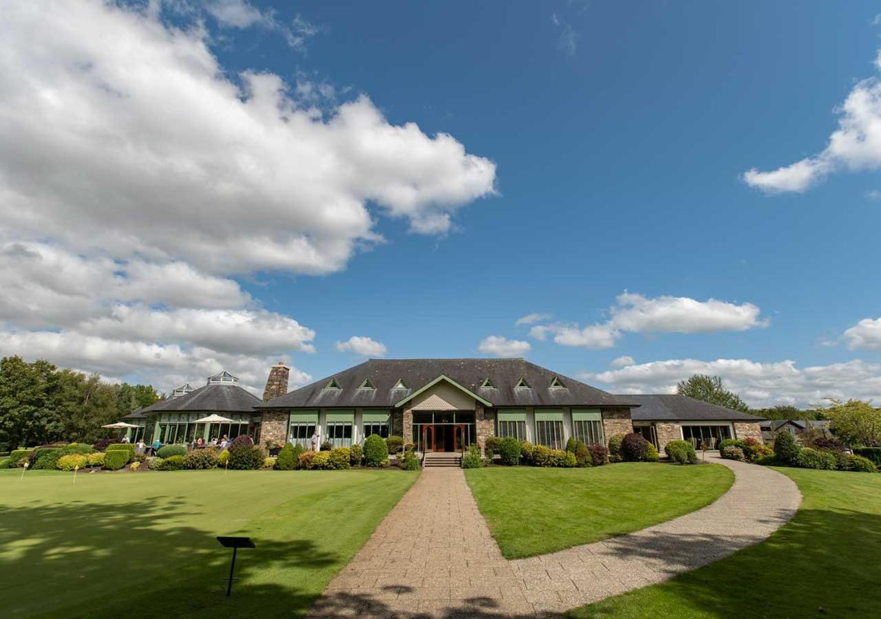 The Lodges At Kilkea Castle Exteriör bild